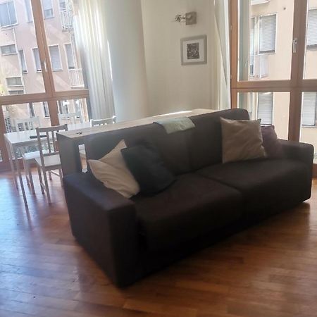 B&B Portello Milan Bagian luar foto