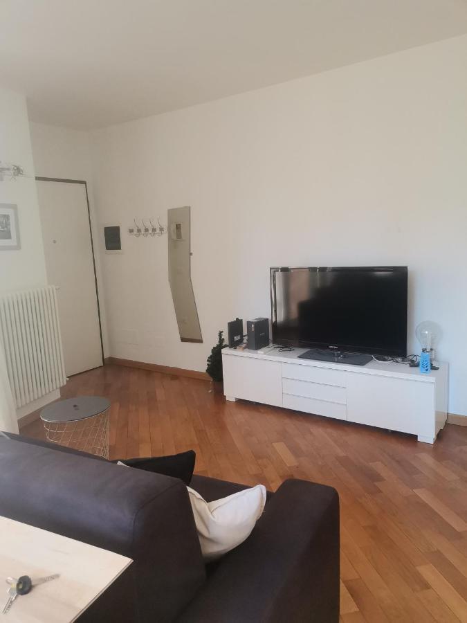 B&B Portello Milan Bagian luar foto