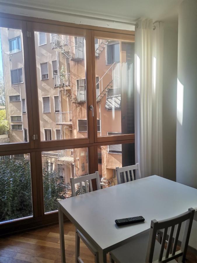 B&B Portello Milan Bagian luar foto