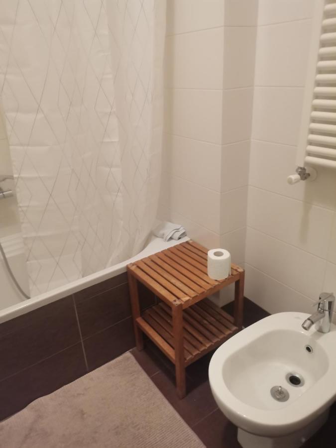 B&B Portello Milan Bagian luar foto