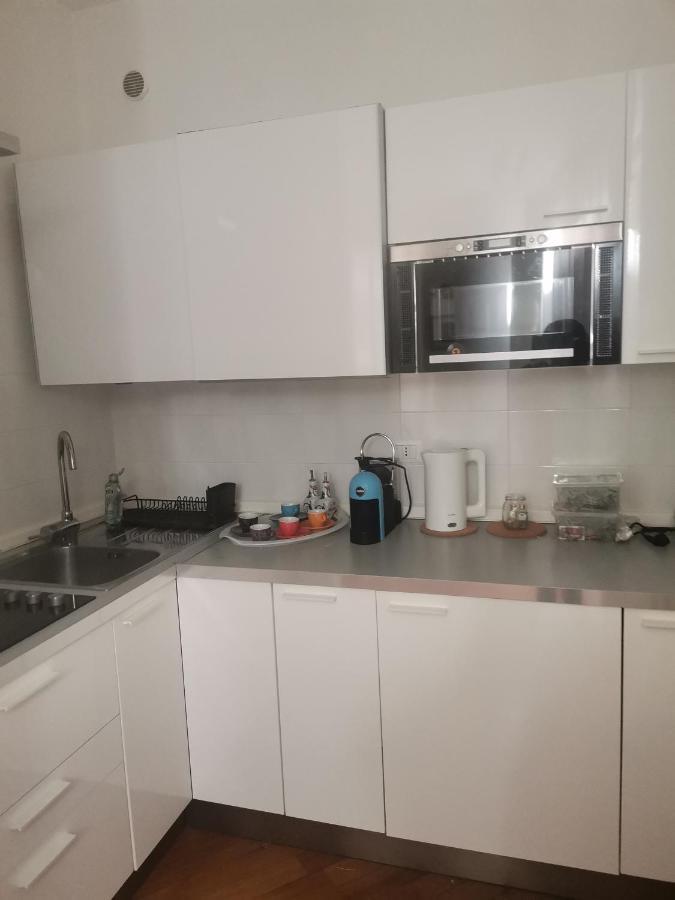 B&B Portello Milan Bagian luar foto